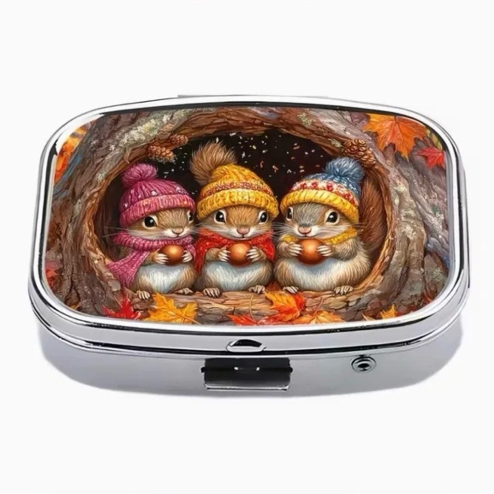 Squirrel Nature Inspired Pill Organizer 2-Compartment Compact Pill Case New - Picture 2 of 8